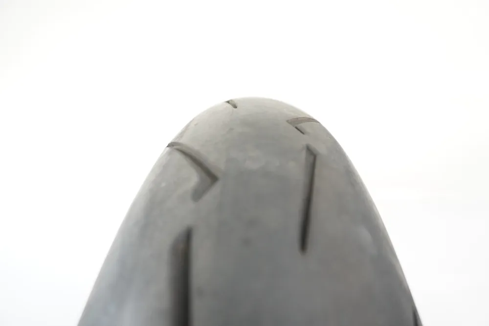 pneumatika Pirelli