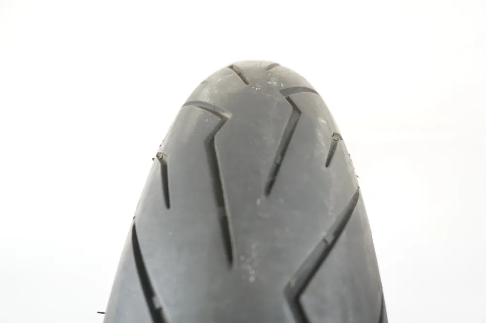pneumatika Pirelli