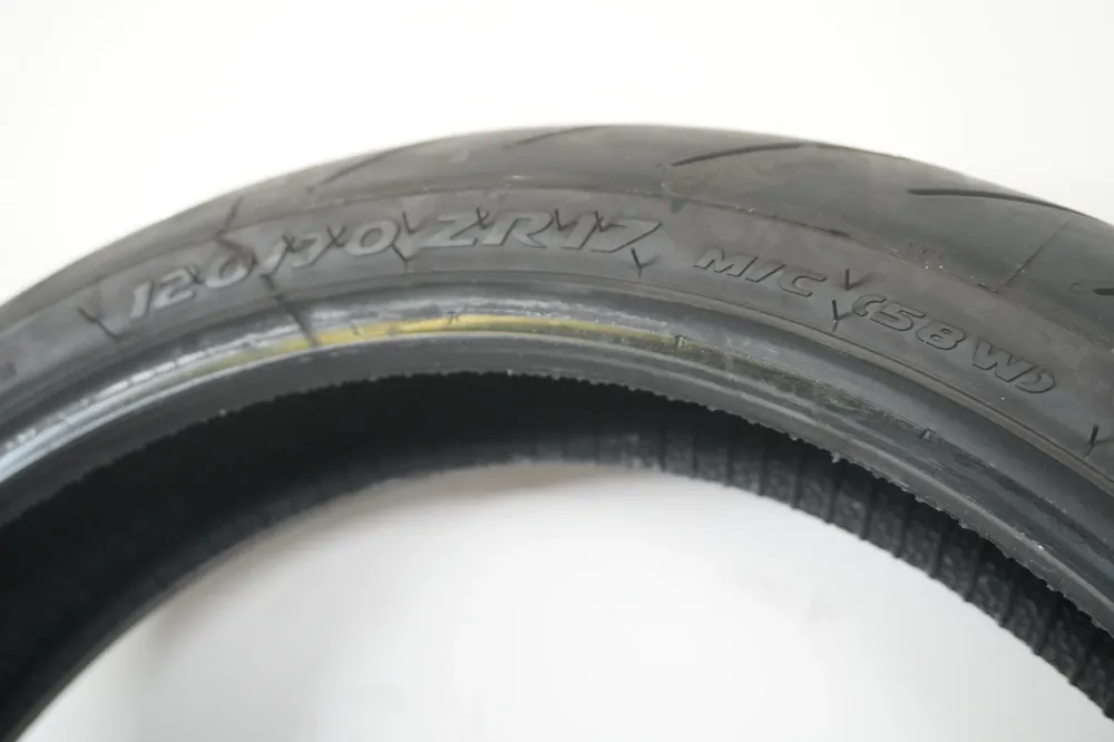 pneumatika Pirelli