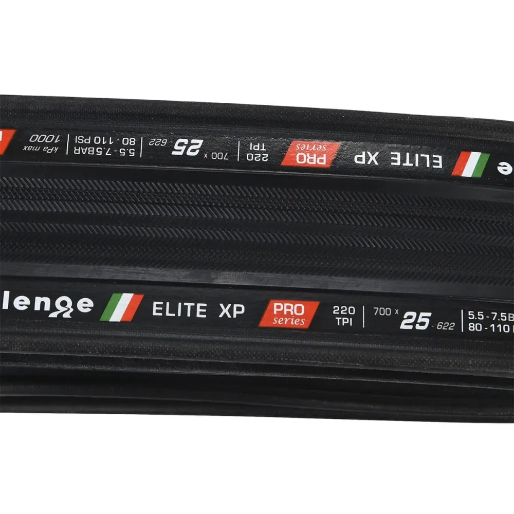 Pneumatika CHALLENGE OPEN ELITE XP 700x25c TubeType Black