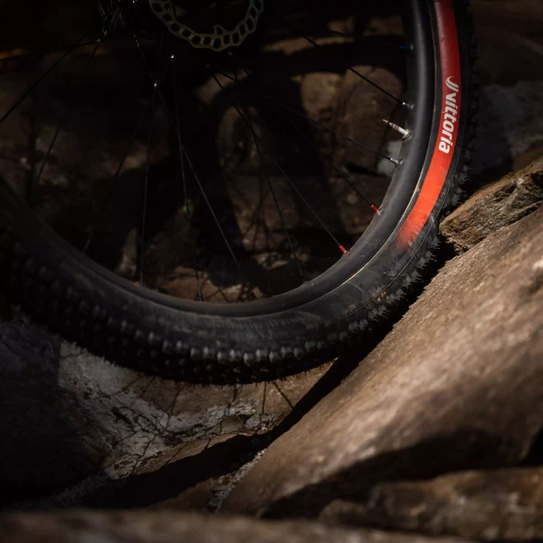 Pneumatika VITTORIA MARTELLO ENDURO RACE 27.5x2.40 Graphene/Silica Tubeless Ready Soft Black