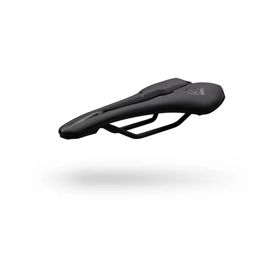 PRO FALCON PERFORMANCE Sedlo 132mm Ocelové lišty černé