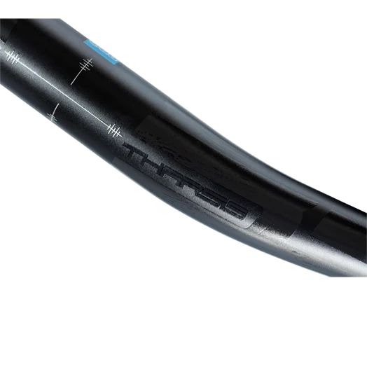 PRO THARSIS 3FIVE Rise 20mm 800mm Hliníkový černý závěs