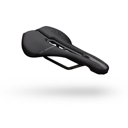PRO TURNIX PERFORMANCE Sedlo 142mm Ocelové lišty Černé