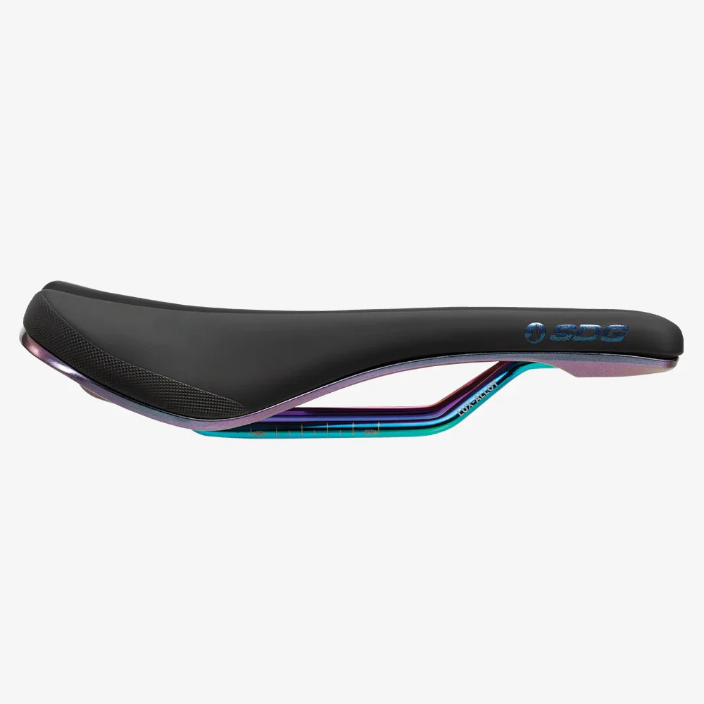 SDG BEL-AIR V3 Fuel Rails Lux-Alloy Oil Slick Sedlo