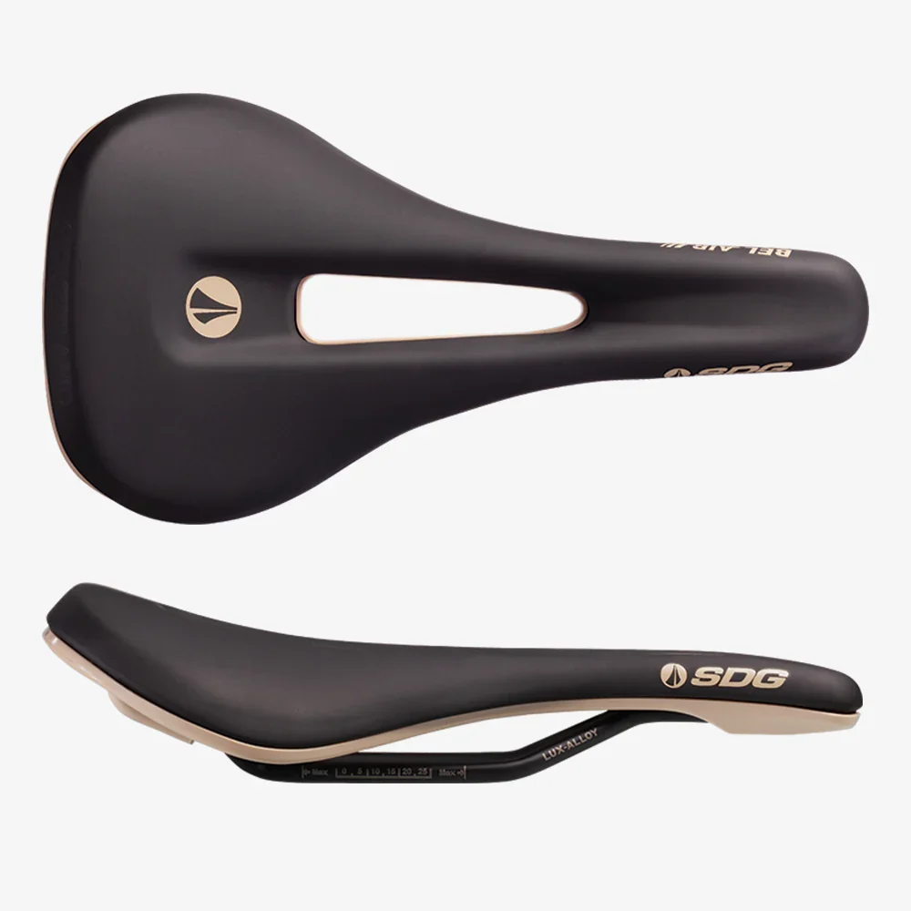 SDG Bell V3 OVERLAND Rails Lux-Alloy Sedlo Black/Beige