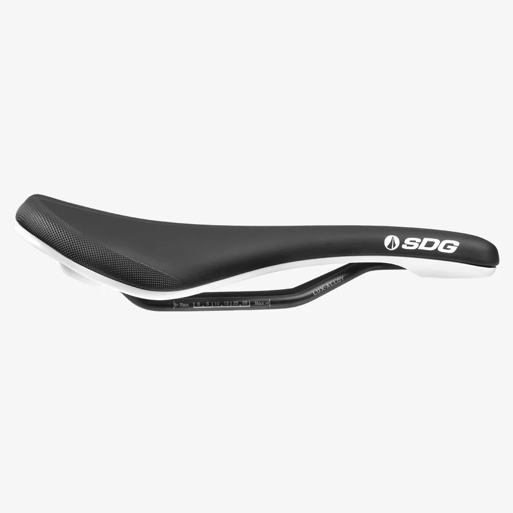 SDG Bell V3 Rails Lux Alloy Sedlo černá/bílá
