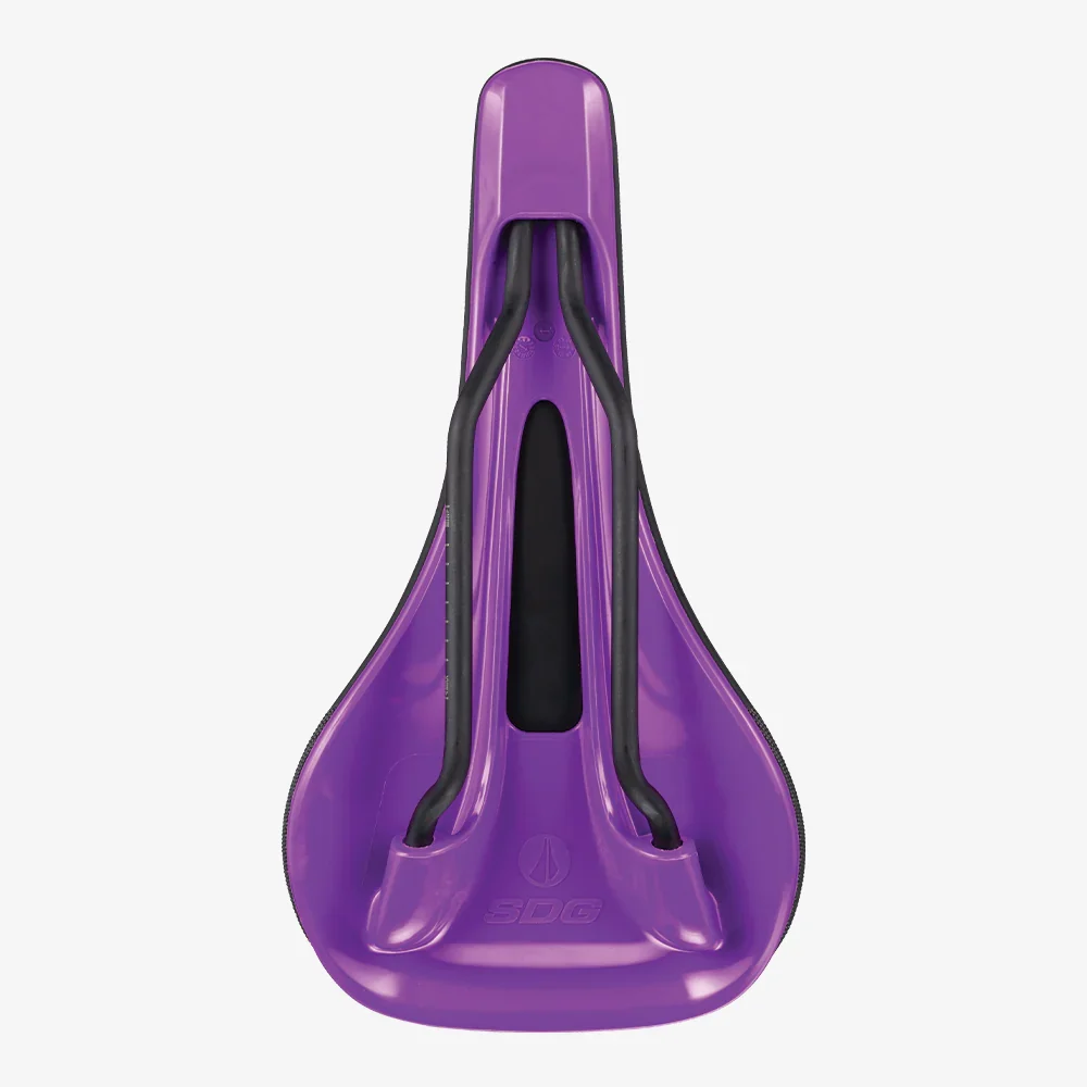 SDG Bell V3 Rails Lux Alloy Sedlo černá/fialová