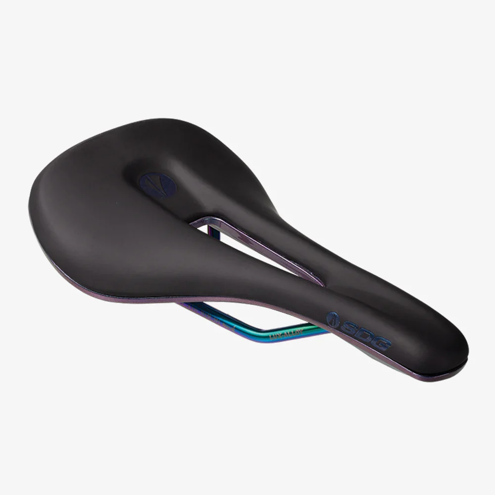 SDG Bell-AIR V3 OVERLAND Rails Lux-Alloy Black/Oil Slick Sedlo