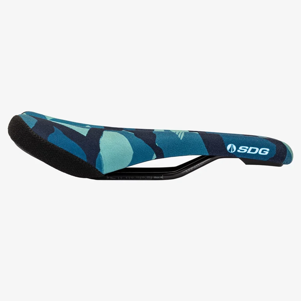 Sedlo SDG Bell V3 TERRA FIRMA Rails Lux Alloy Camo Blue