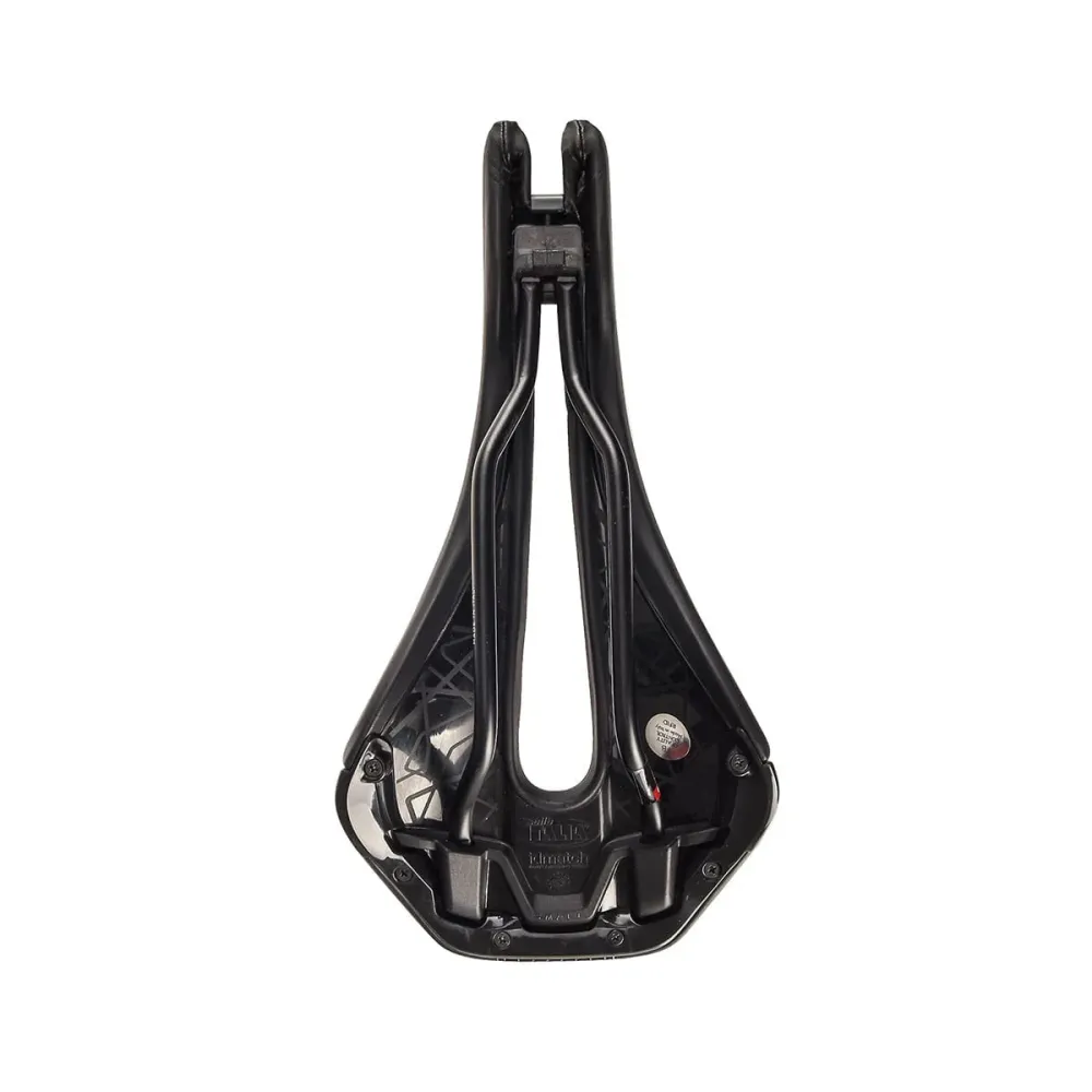 Sedlo SELLE ITALIA NOVUS SUPERFLOW ENDURANCE S Kolejnice Manganová černá