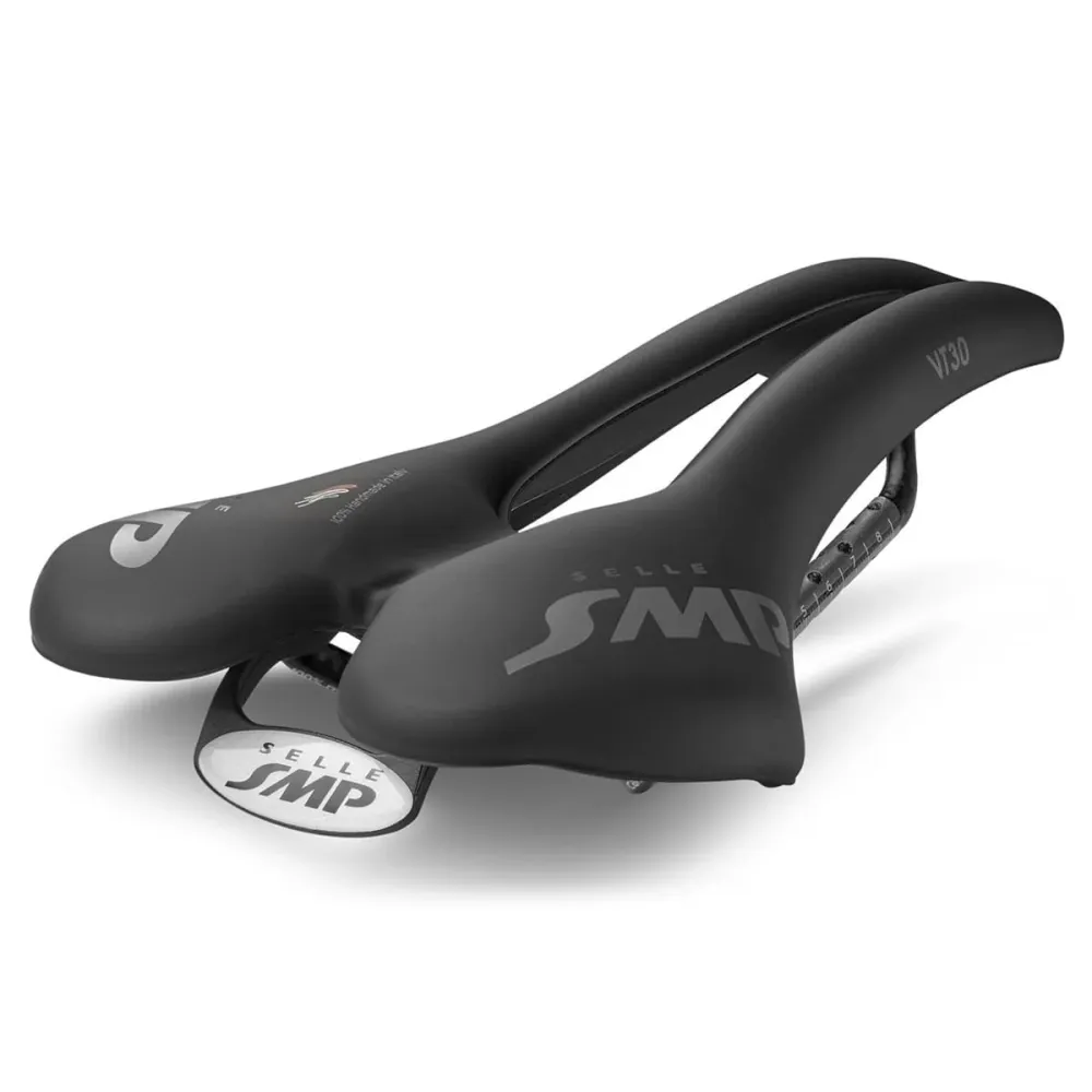 Sedlo SMP VT30 šířka 155 mm karbonové lišty černé