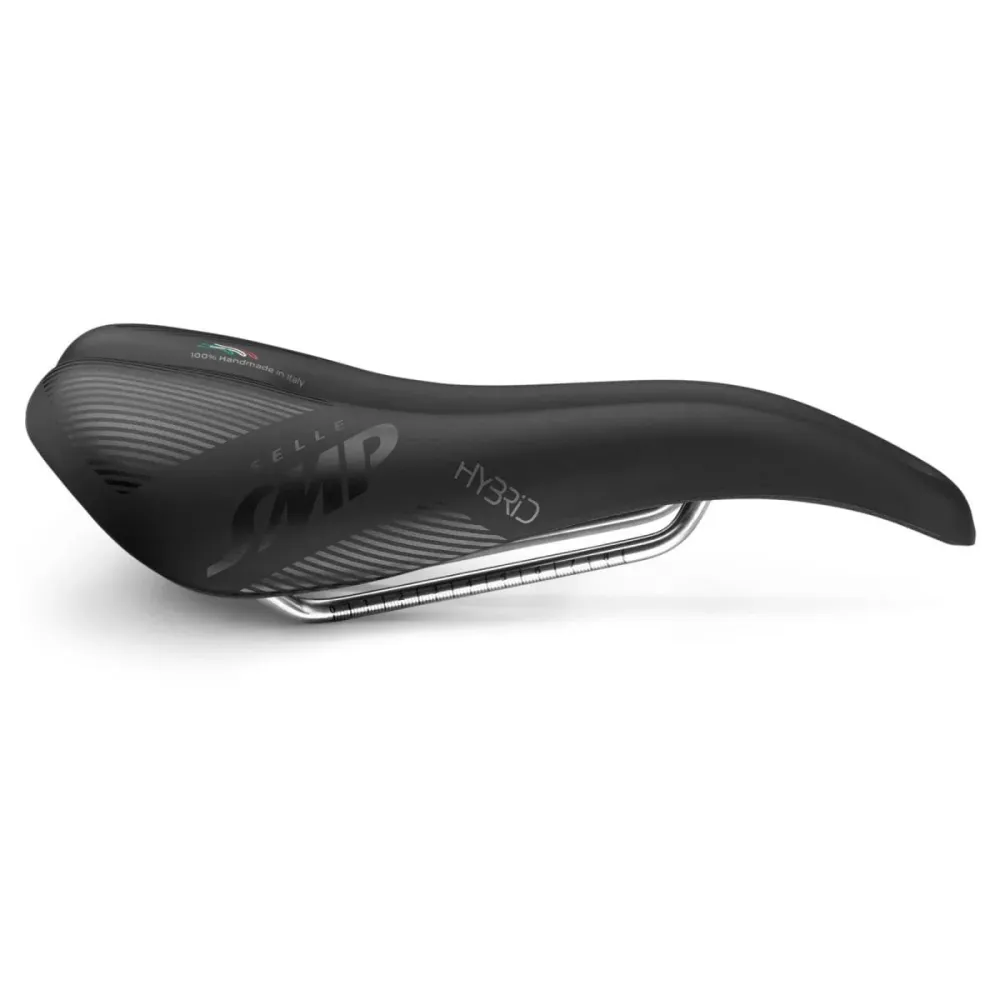 SMP HYBRIDE Sedlo 140mm široké Ocelové kolejnice Černé