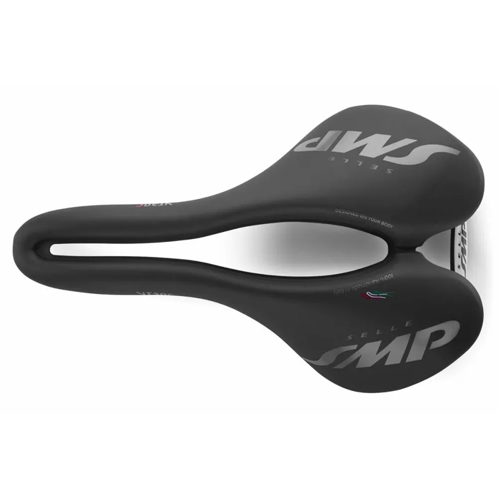 SMP VT30C Sedlo 155mm šířka Ocelové kolejnice černé