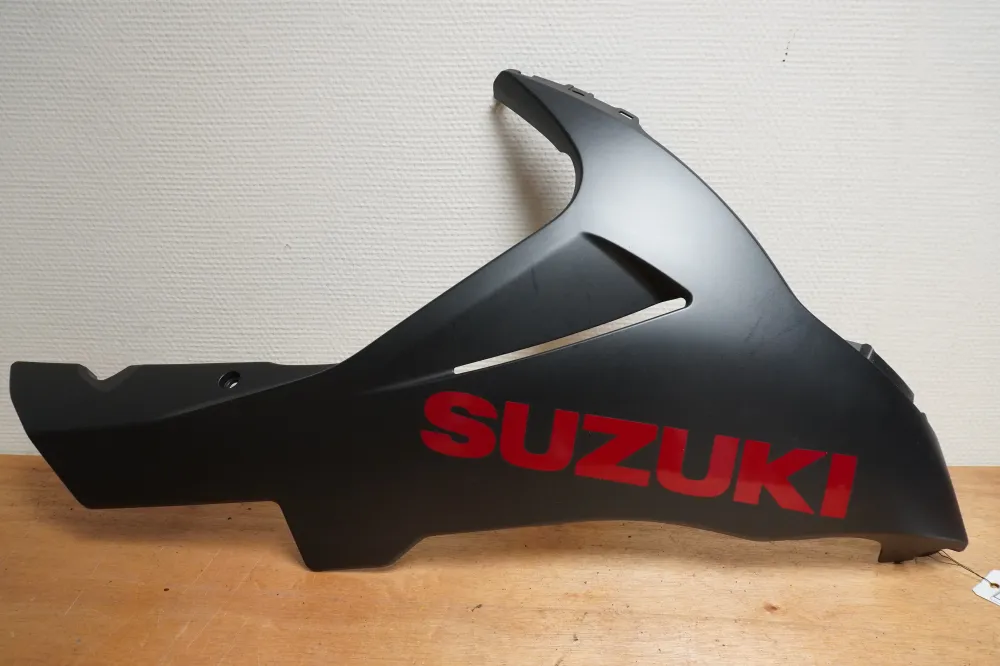 Břišní kapota Suzuki