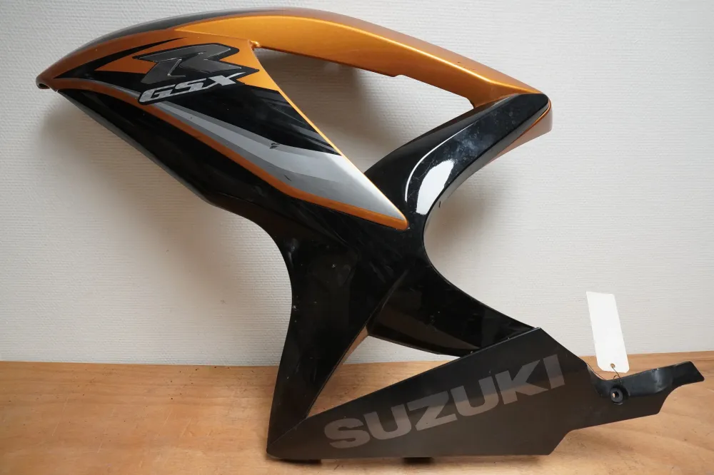 boční kryt Suzuki