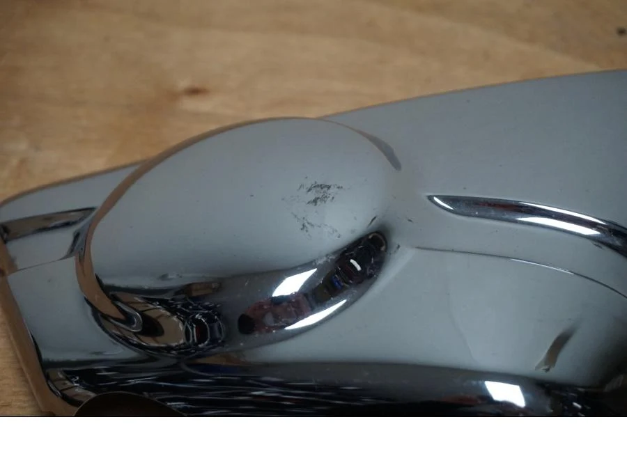 Boční panel Suzuki