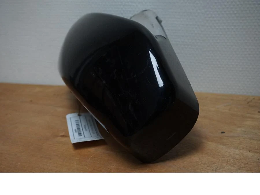 Boční panel Suzuki