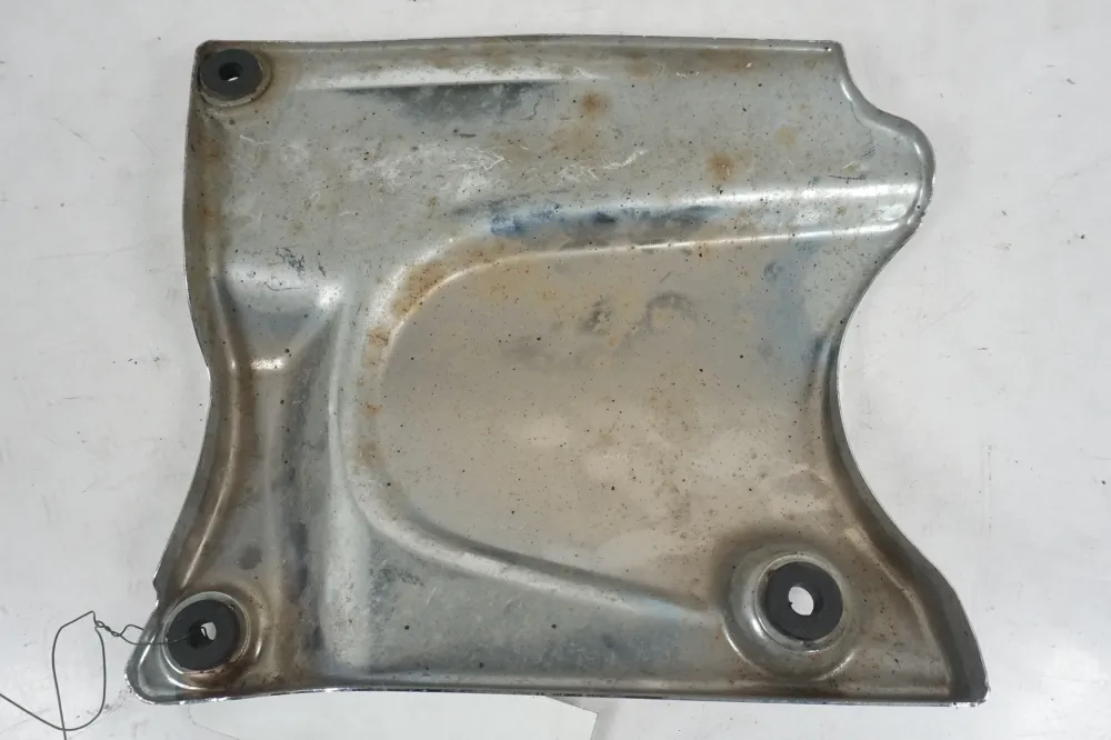 kryt motoru Suzuki