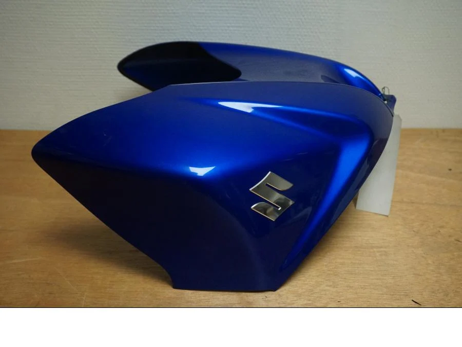 Kryt palivové nádrže Suzuki