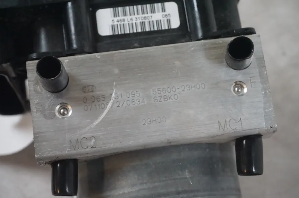 modulátor ABS Suzuki