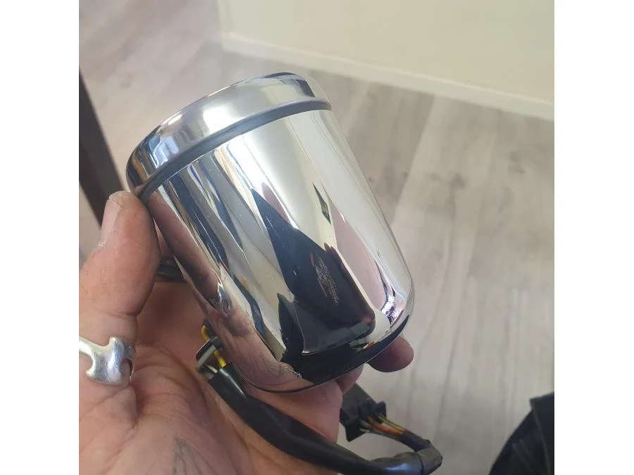 Palivoměr Suzuki
