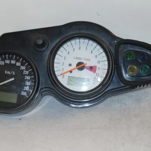přístrojový panel Suzuki