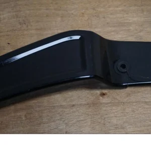 Rámový plast Suzuki