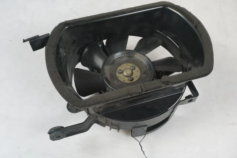 ventilátor chladiče Suzuki
