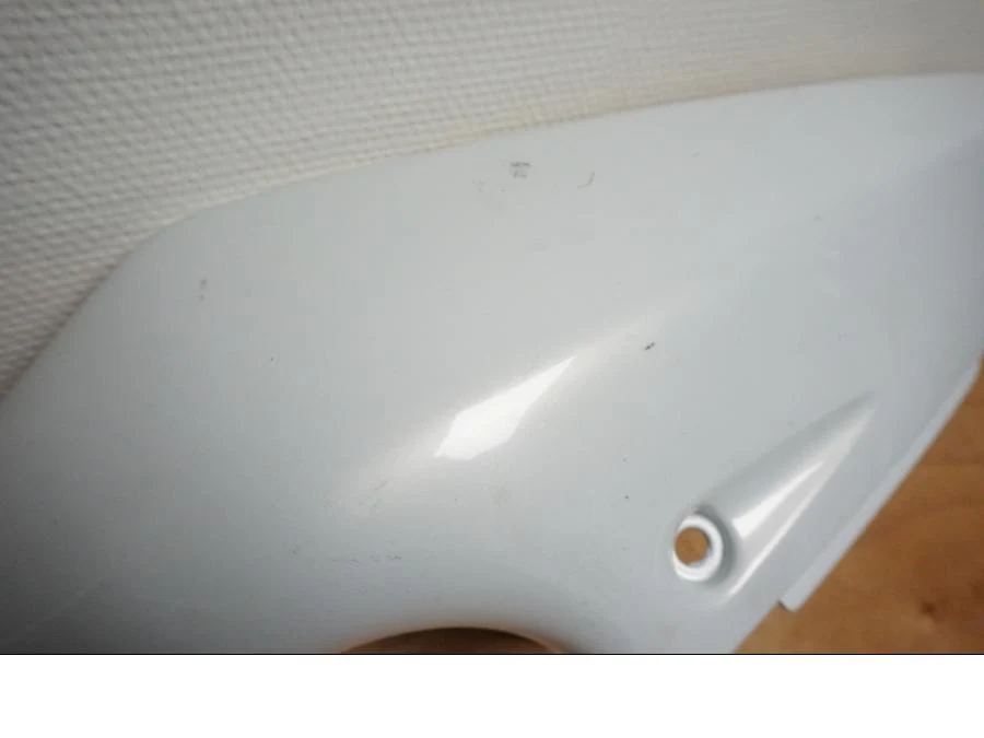Zadní spoiler Suzuki
