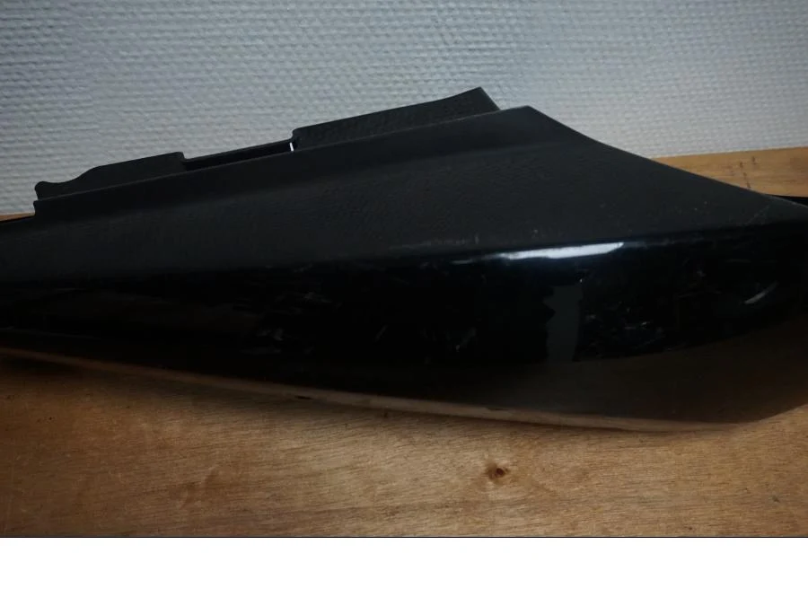 Zadní spoiler Suzuki