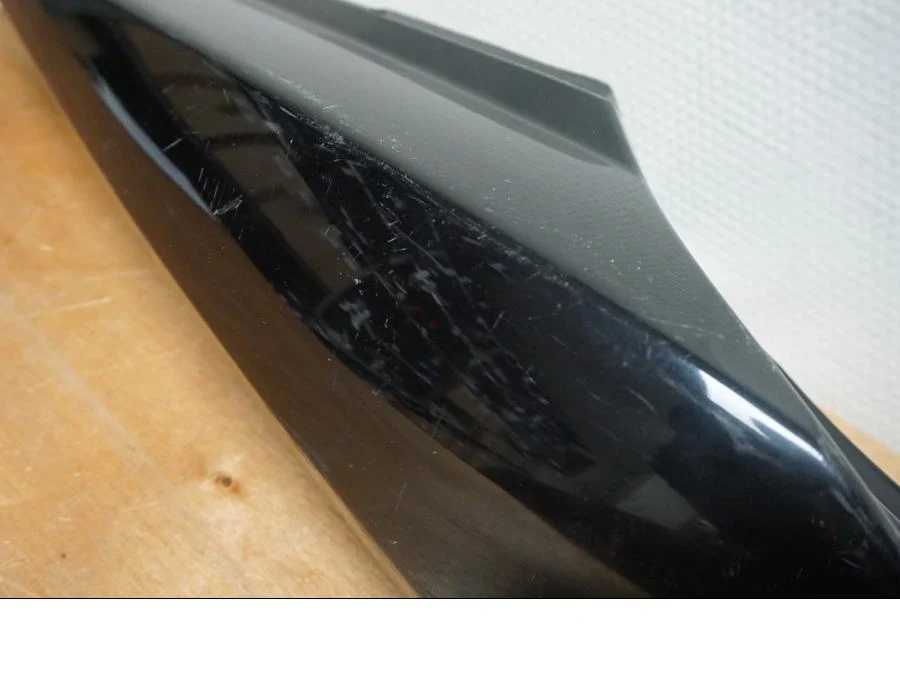 Zadní spoiler Suzuki