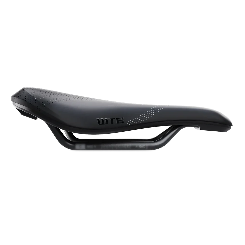 WTB SOLANO FUSION FORM Medium 142mm CrMo Rails Sedlo