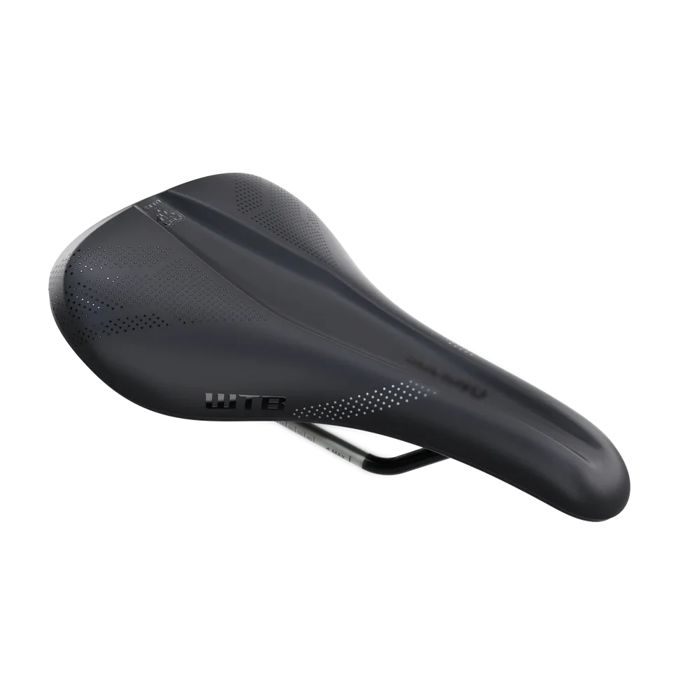 WTB SOLANO FUSION FORM Wide 157mm sedlo CrMo kolejnice