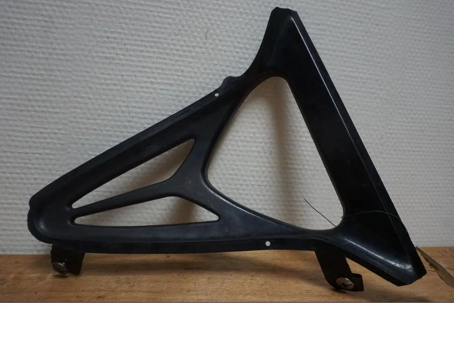 Břišní kryt Yamaha