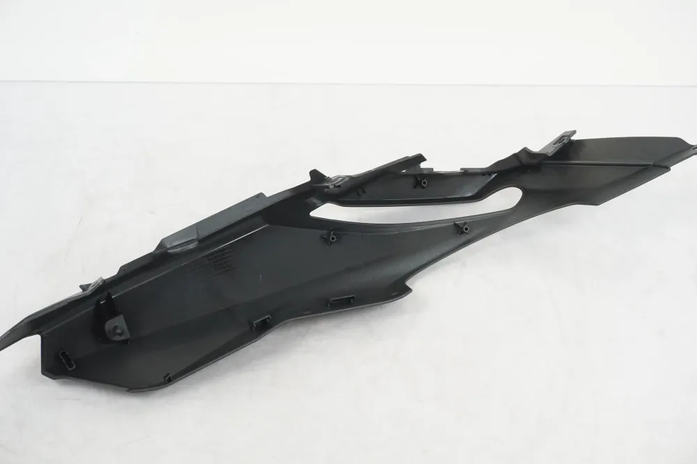 Boční panel Yamaha