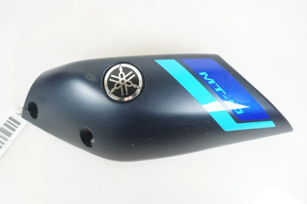 boční panel Yamaha