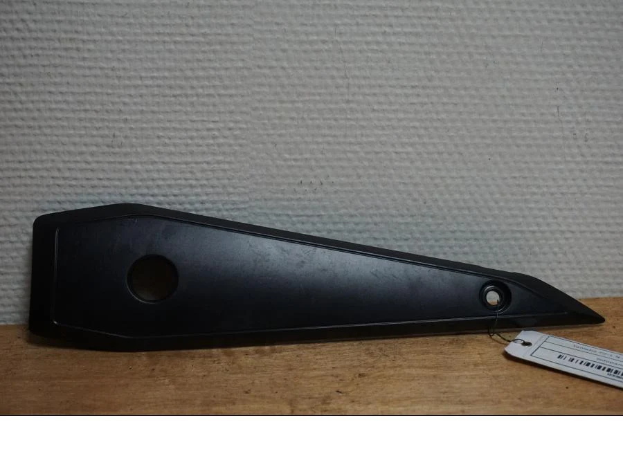 Boční panel Yamaha