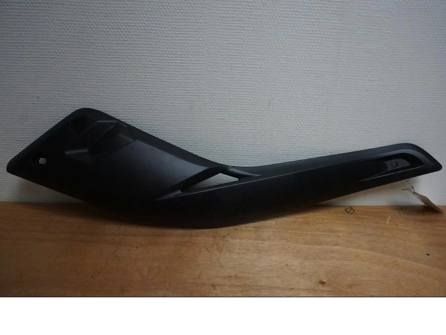 Boční panel Yamaha