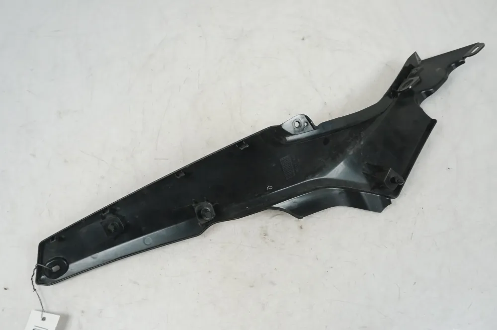 Boční panel Yamaha