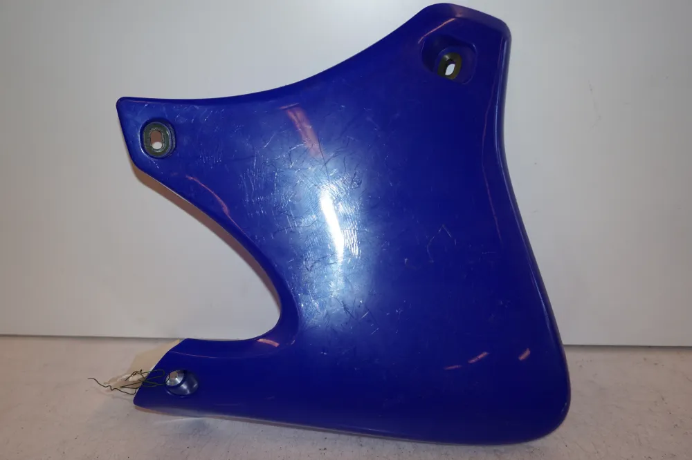 Boční panel Yamaha