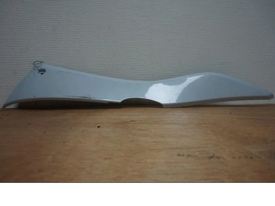 boční panel Yamaha