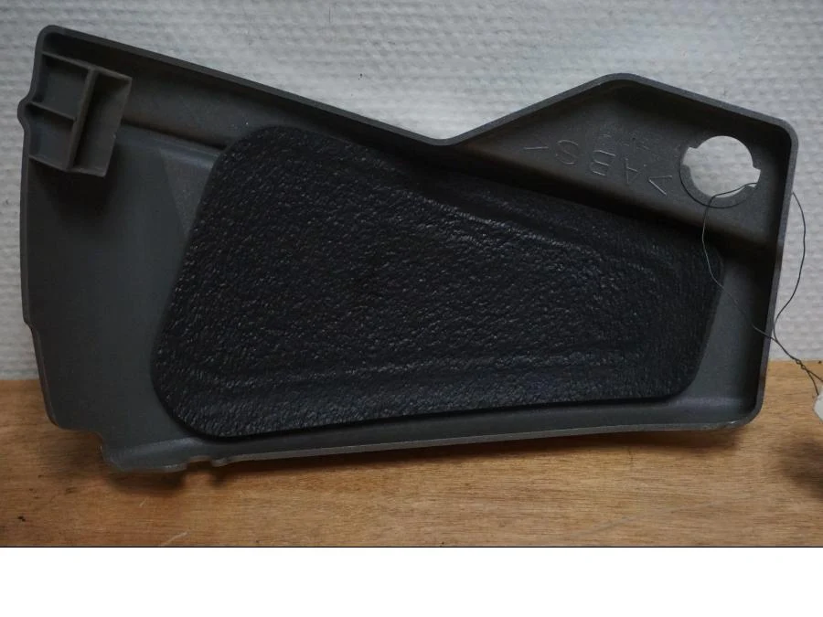 Boční panel Yamaha