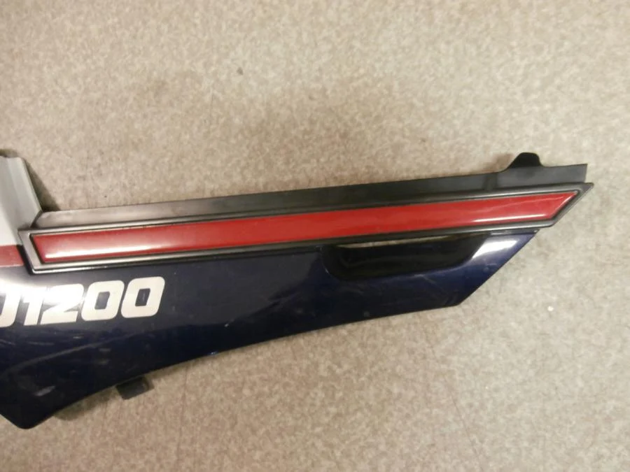 Boční panel Yamaha