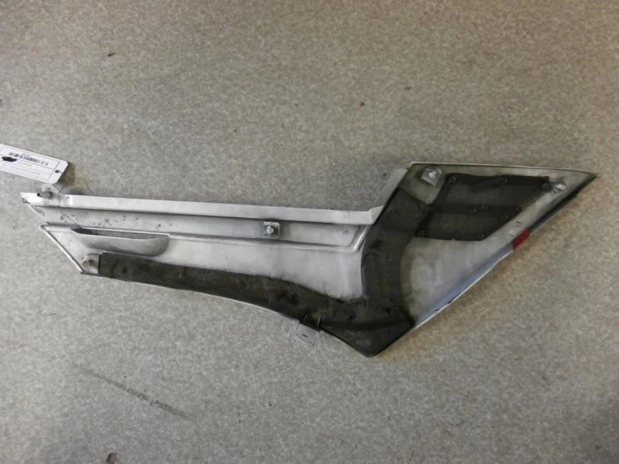 Boční panel Yamaha