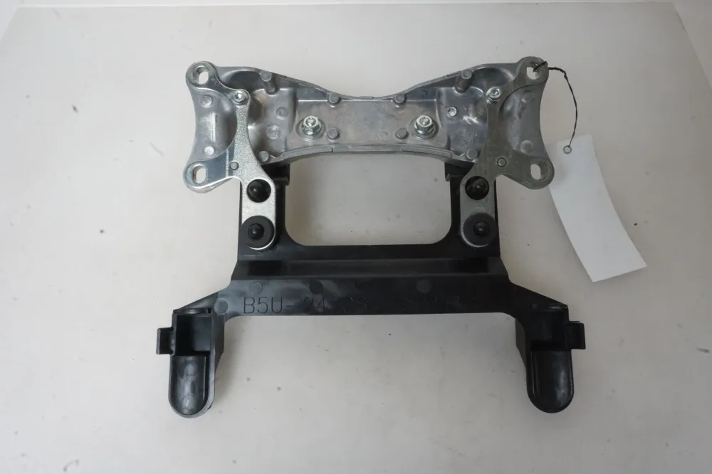 Držák palivové nádrže Yamaha