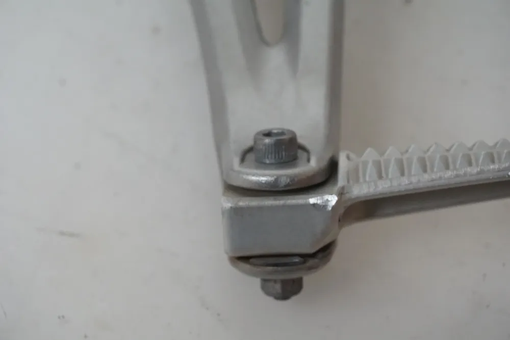 držák stupačky Yamaha