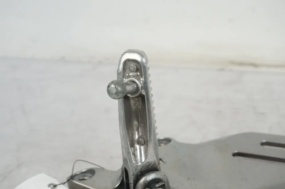 Držák stupačky Yamaha