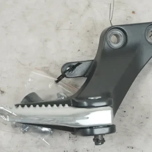 Držák stupačky Yamaha