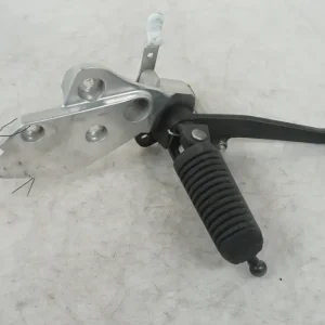 Držák stupačky Yamaha